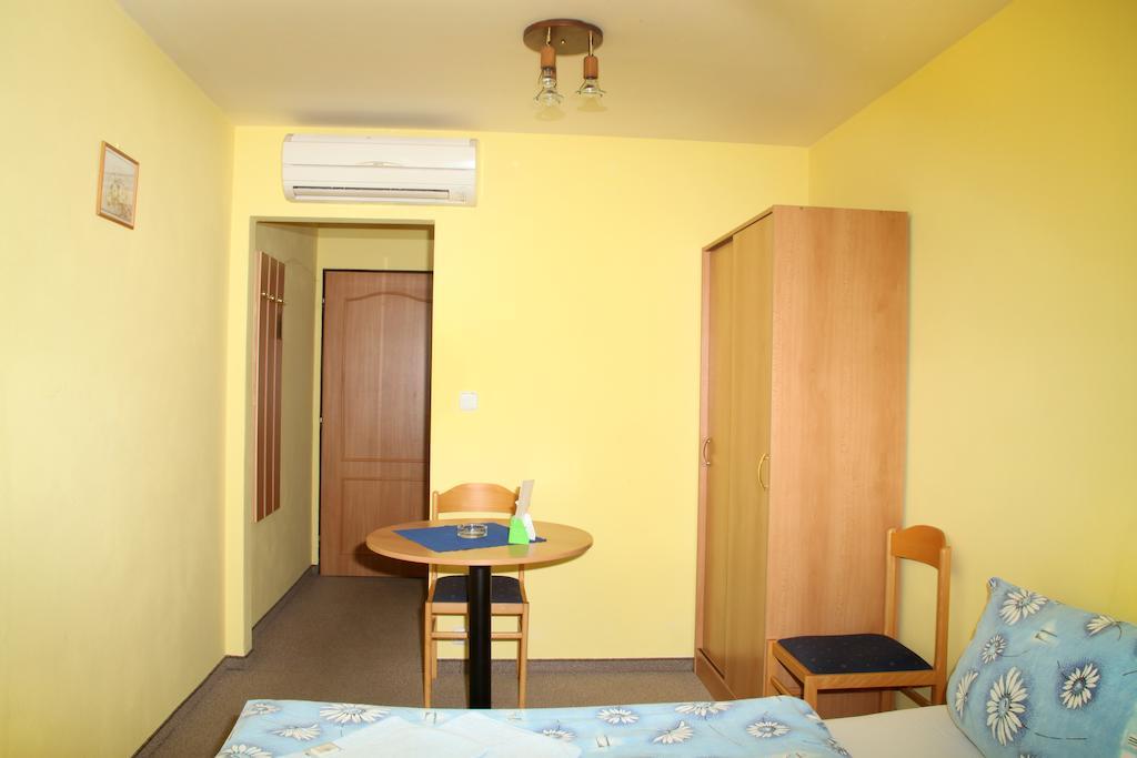 Mondeo Prague Hotel Quarto foto